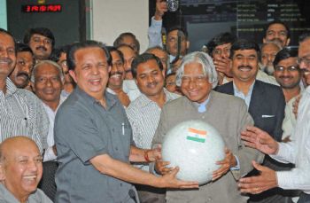 APJ Abdul kalam with Nair on India's Moon mission